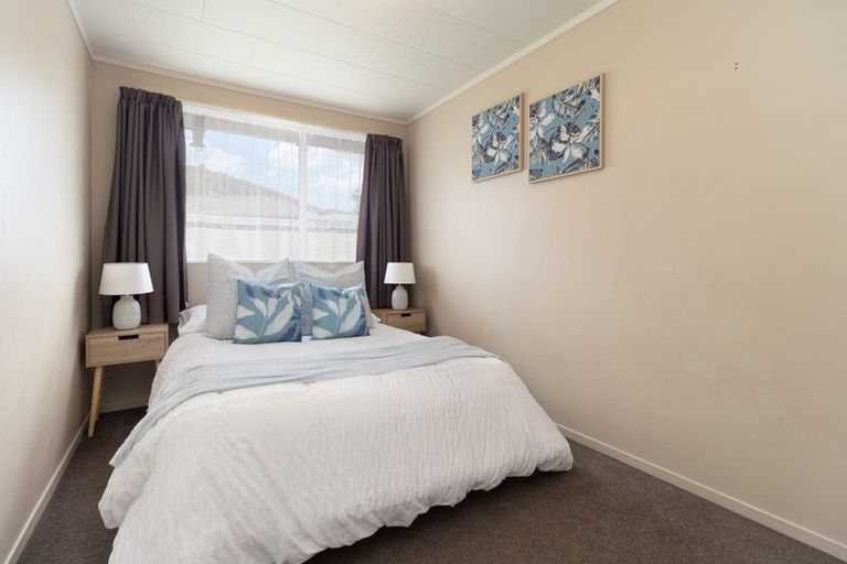 Photo of property in 8a Amethyst Place, Pukehangi, Rotorua, 3015