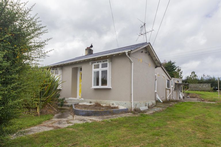 Photo of property in 27 Main Road, Maheno, Oamaru, 9495