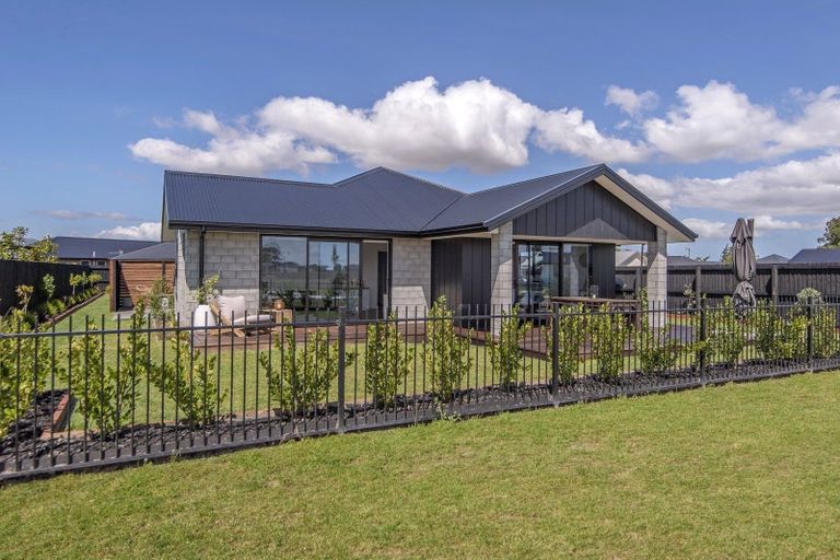 Photo of property in 8 Hollard Crescent, Lincoln, 7608