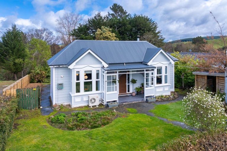 Photo of property in 26 Peel Street, Lawrence, 9532