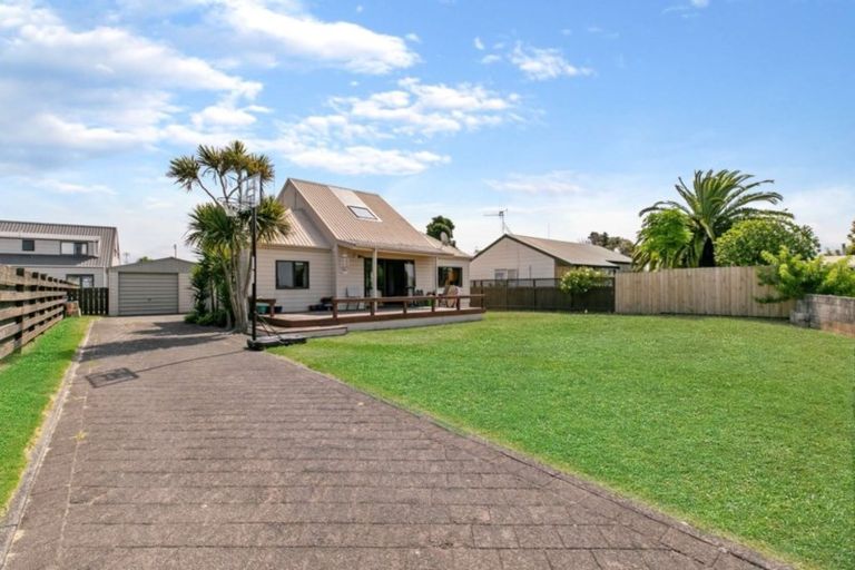 Photo of property in 5 Penrhyn Place, Mount Maunganui, 3116