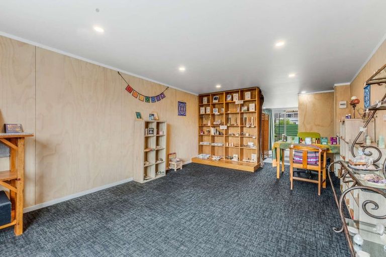 Photo of property in 466 Saint Aubyn Street, Moturoa, New Plymouth, 4310