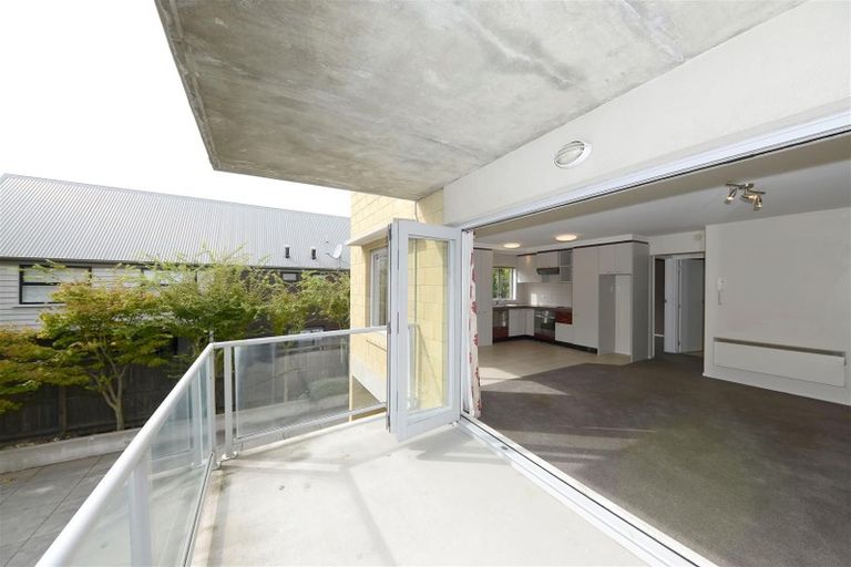 Photo of property in 2/60 Ely Street, Christchurch Central, Christchurch, 8013