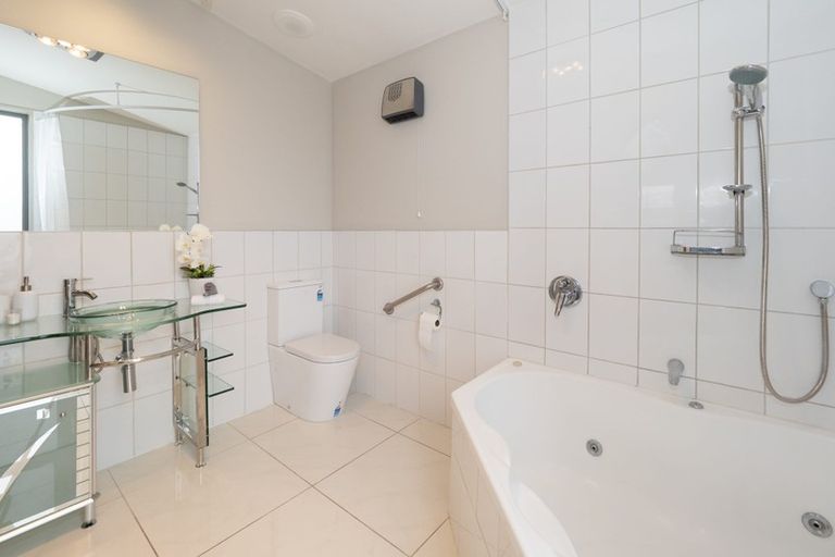 Photo of property in 43 Manchester Street, Tinwald, Ashburton, 7700