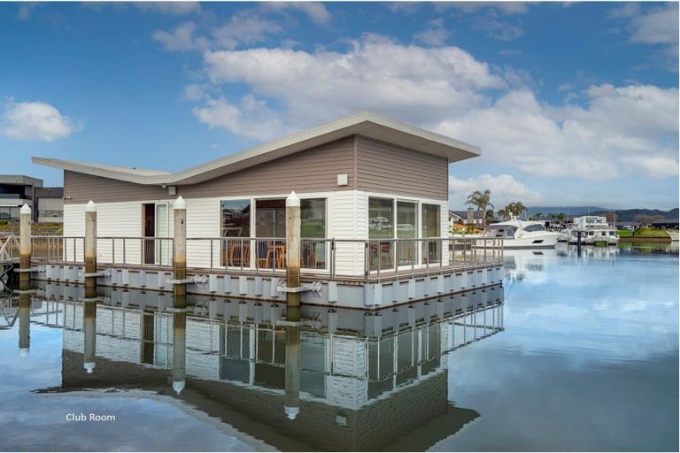 Photo of property in 12 Vanita Drive, Whitianga, 3510