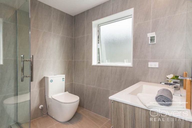 Photo of property in 17 Kearns Drive, Hobsonville, Auckland, 0616