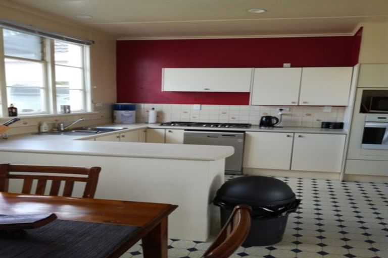 Photo of property in 9 Birch Street, Tuatapere, 9620