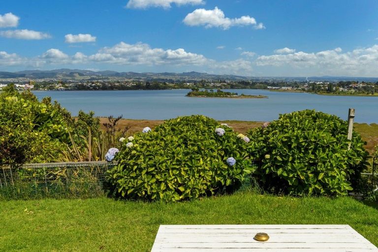 Photo of property in 58 Milton Road, Otumoetai, Tauranga, 3110