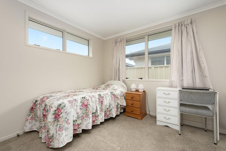 Photo of property in 4 Catamaran Way, Papamoa Beach, Papamoa, 3118