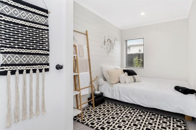 Photo of property in 10a Maranui Street, Mount Maunganui, 3116