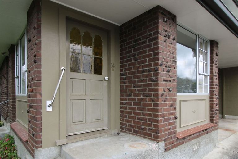 Photo of property in 14b Donald Street, Featherston, 5710