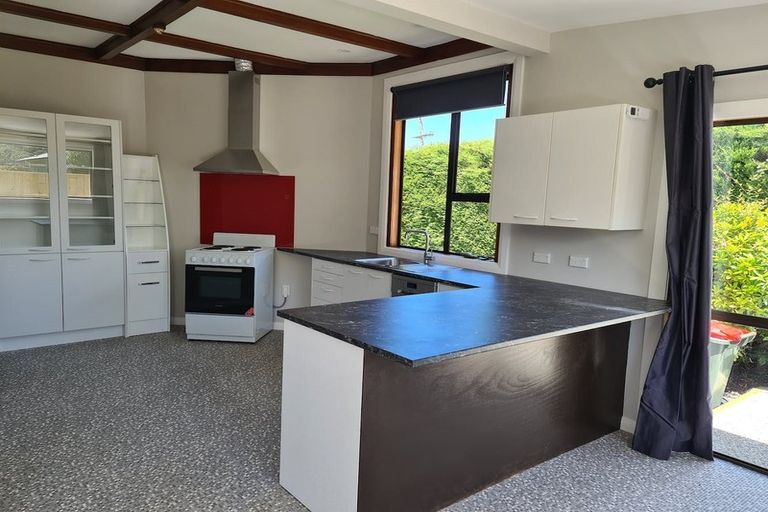 Photo of property in 90 Main Road, Fairfield, Dunedin, 9018