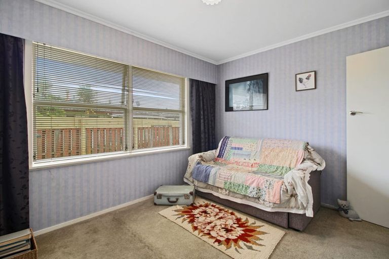 Photo of property in 27 Samuel Place, Queenwood, Hamilton, 3210