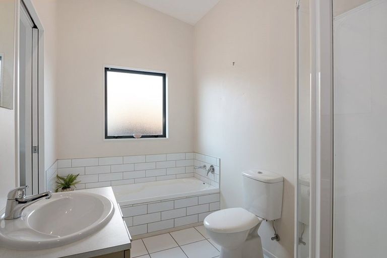 Photo of property in 8 Rochdale Way, Stoke, Nelson, 7011