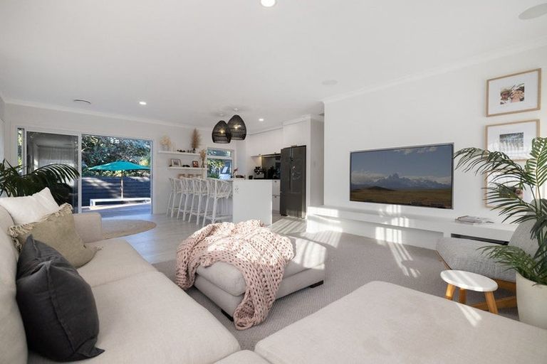 Photo of property in 83b Oceanview Road, Mount Maunganui, 3116