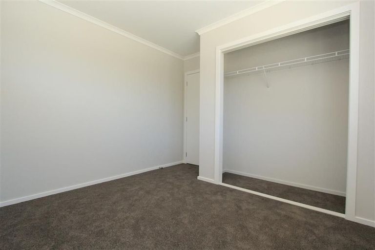 Photo of property in 2/11 Dover Road, Saint Andrews, Hamilton, 3200