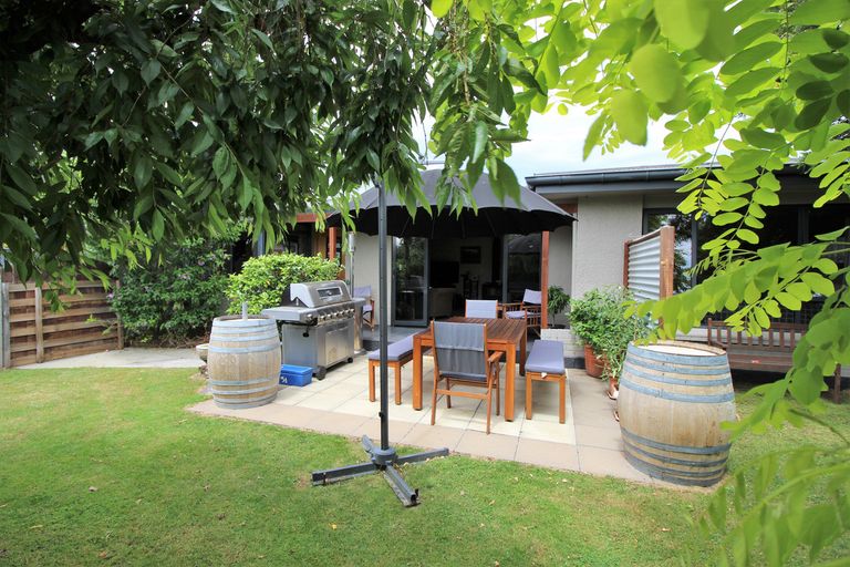 Photo of property in 27 Clutha Street, Alexandra, 9320