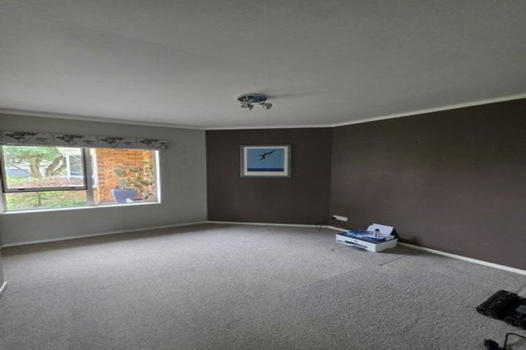 Photo of property in 10 Lynwood Place, Owhata, Rotorua, 3010