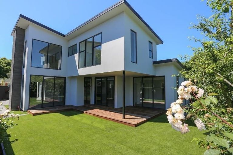 Photo of property in 48 Balrudry Street, Avonhead, Christchurch, 8042