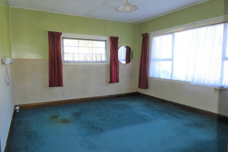 Photo of property in 105 Marlborough Street, Greymouth, 7805