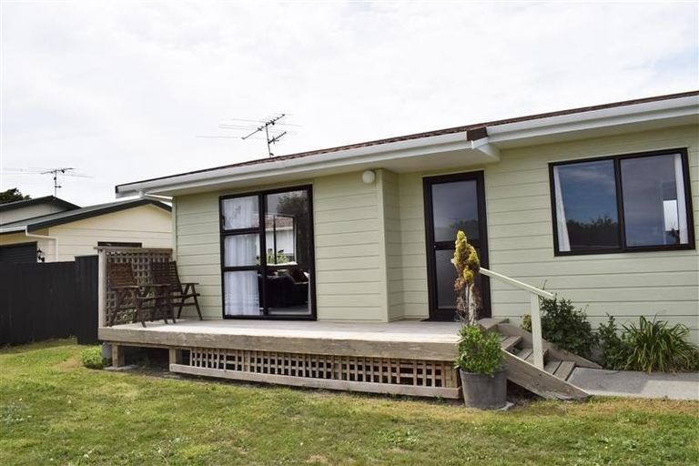 Photo of property in 15a Te Manuao Road, Otaki, 5512