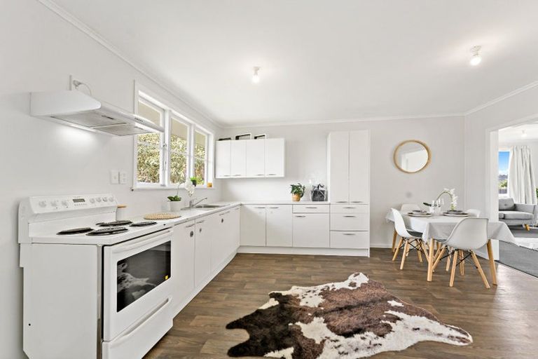 Photo of property in 20b Frank Hewitt Street, Pukekohe, 2120