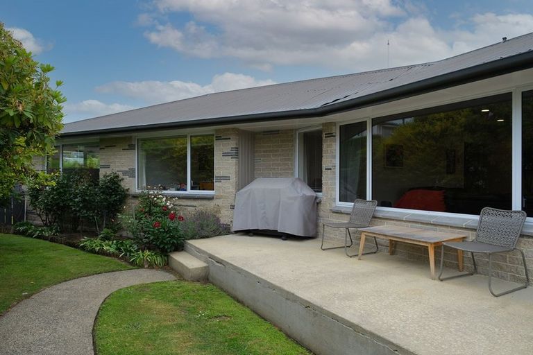 Photo of property in 9 Brooklyn Street, Green Island, Dunedin, 9018