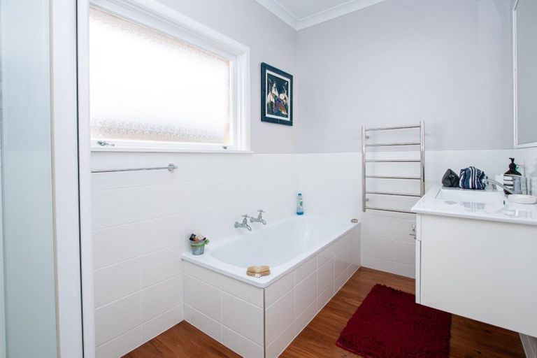 Photo of property in 1 Martin Street, Fairfield, Hamilton, 3214