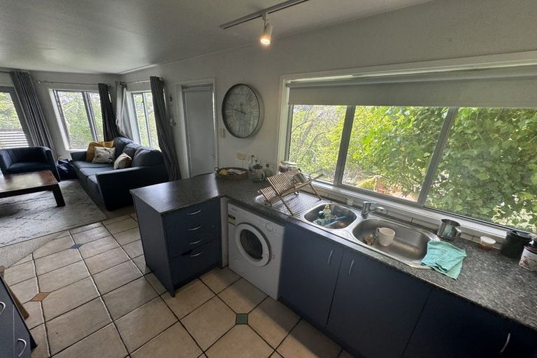 Photo of property in 36a Sutherland Crescent, Melrose, Wellington, 6023