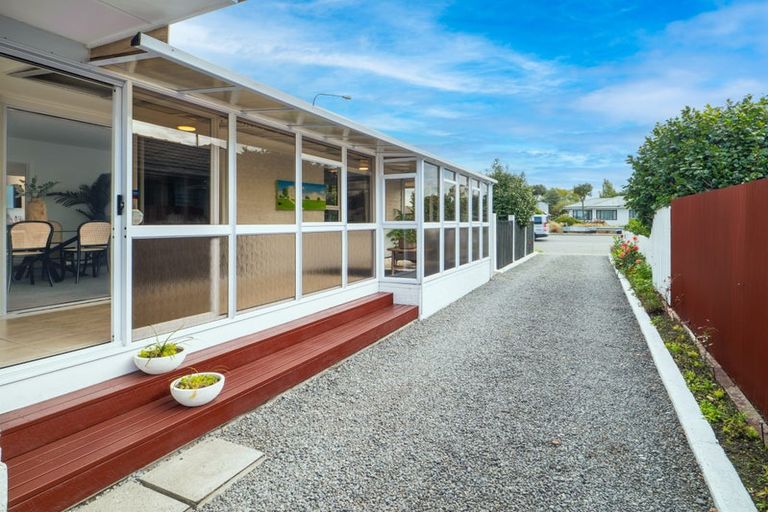 Photo of property in 408 Main North Road, Redwood, Christchurch, 8051