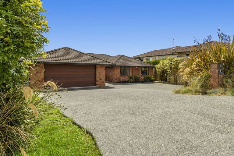 Photo of property in 52 Woodleigh Place, Ohauiti, Tauranga, 3112