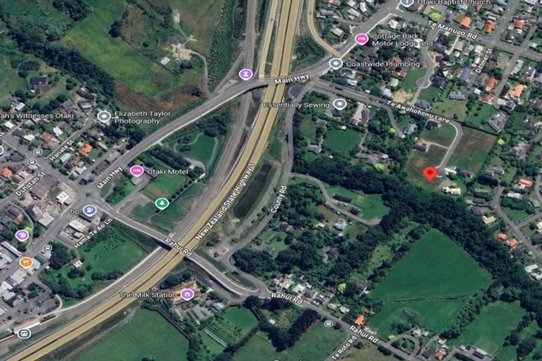 Photo of property in 24 Te Awahohonu Lane, Otaki, 5512