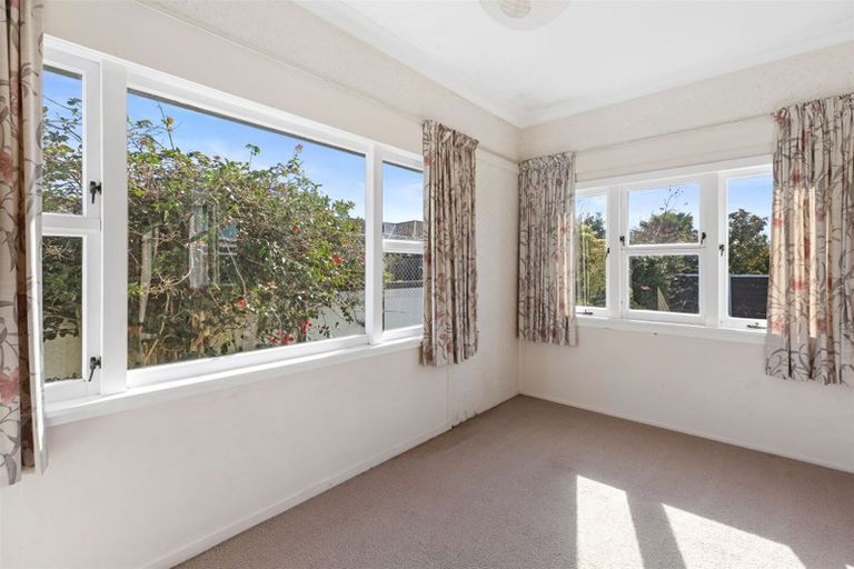 Photo of property in 173 Ngatai Road, Otumoetai, Tauranga, 3110