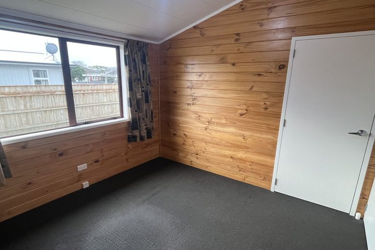 Photo of property in 120 Limbrick Street, Terrace End, Palmerston North, 4410
