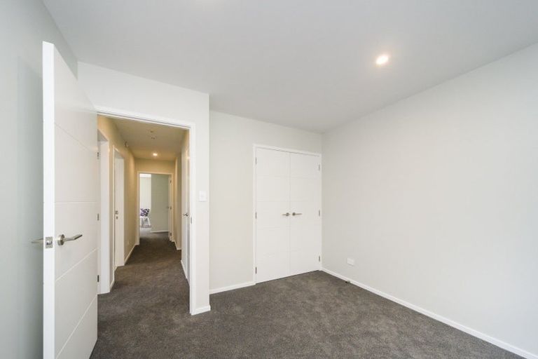Photo of property in 74 Heretaunga Street, Palmerston North, 4414