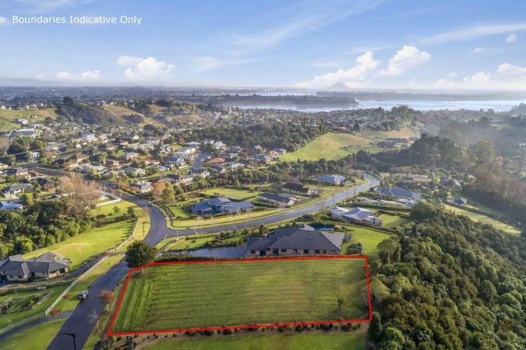 Photo of property in 21 Riverstone Drive, Welcome Bay, Tauranga, 3112