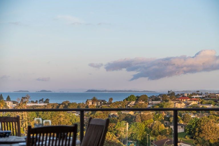 Photo of property in 36 Montclair Rise, Browns Bay, Auckland, 0630