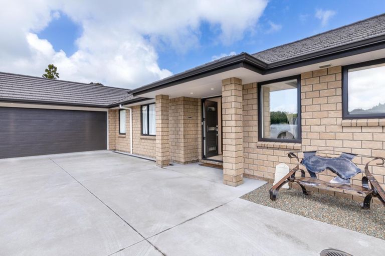 Photo of property in 15 Moses Road, Kaukapakapa, 0873