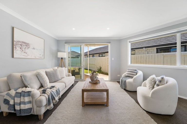 Photo of property in 11 Te Kio Crescent, Papamoa Beach, Papamoa, 3118