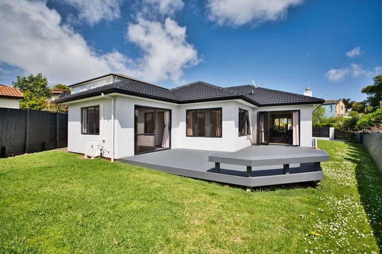 Photo of property in 5 Phoenicia Court, The Gardens, Auckland, 2105