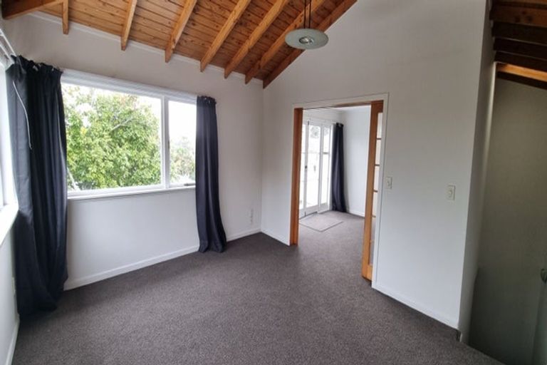 Photo of property in 7 Harrison Avenue, Belmont, Auckland, 0622