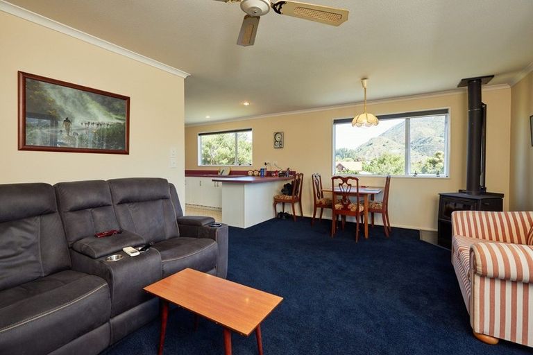 Photo of property in 18 Rakanui Road, Peketa, Kaikoura, 7374