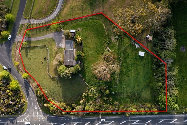 Photo of property in 2 Moses Road, Kaukapakapa, 0873