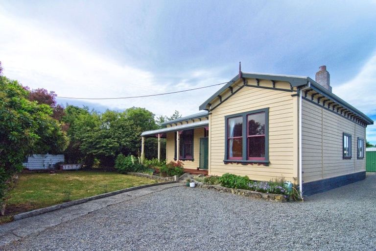 Photo of property in 43 Rhodes Street, Carterton, 5713