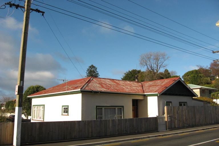 Photo of property in 81 Glenpark Avenue, Mornington, Dunedin, 9011