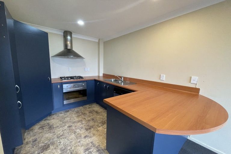 Photo of property in 13 Birkhall Grove, Strathmore Park, Wellington, 6022