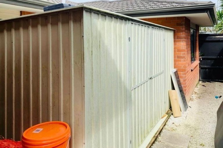 Photo of property in 318 Triangle Road, Massey, Auckland, 0614