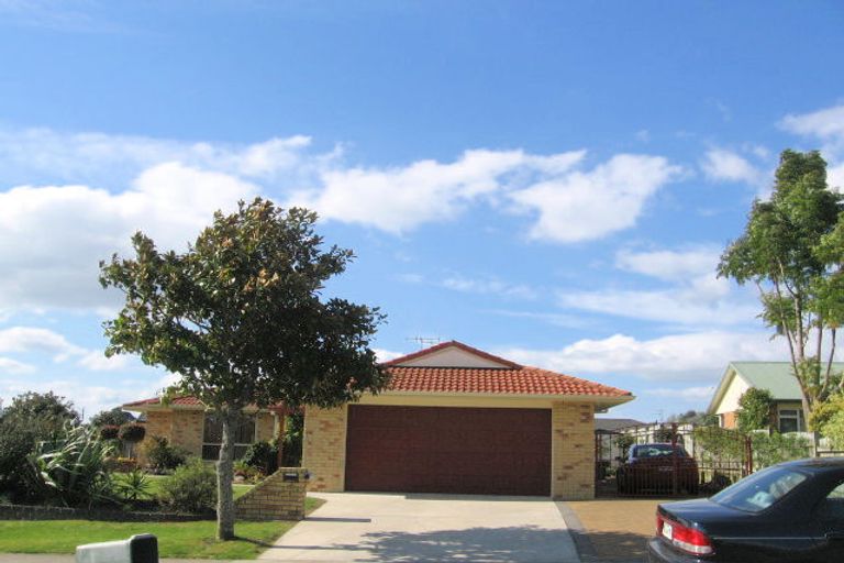 Photo of property in 36 Stableford Drive, Pyes Pa, Tauranga, 3112