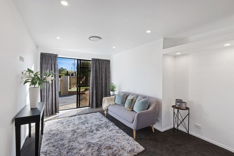 Photo of property in 31 Johns Road, Belfast, Christchurch, 8051