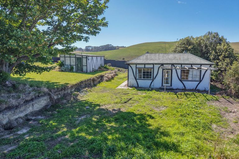 Photo of property in 4 Maude Street, South Hill, Oamaru, 9400